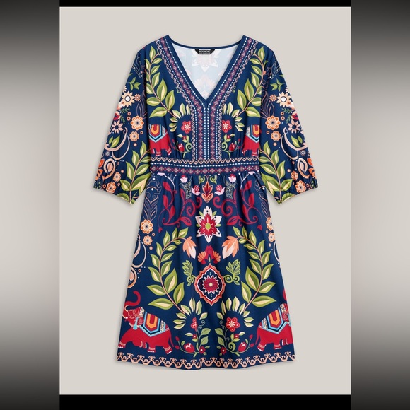 BloomChic - Colorful Boho Dress with Pockets
Midi Dress- 14/16 -like new - Picture 3 of 8
